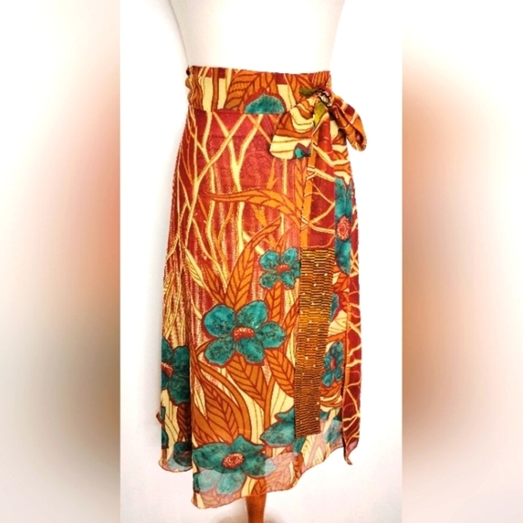 TWO PLY REVERSIBLE WRAP SKIRT - Picture 1 of 11